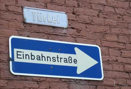 Tuerkei-Einbahnstrasse.jpg